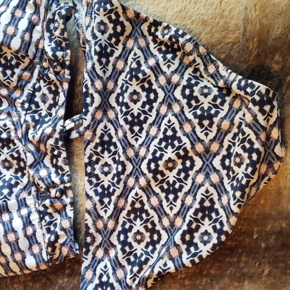 jessica simpson bikini - Picture 3 of 6